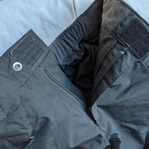 Like New The North Face unisex insulated snow pants size L 14-16 - Picture 12 of 12